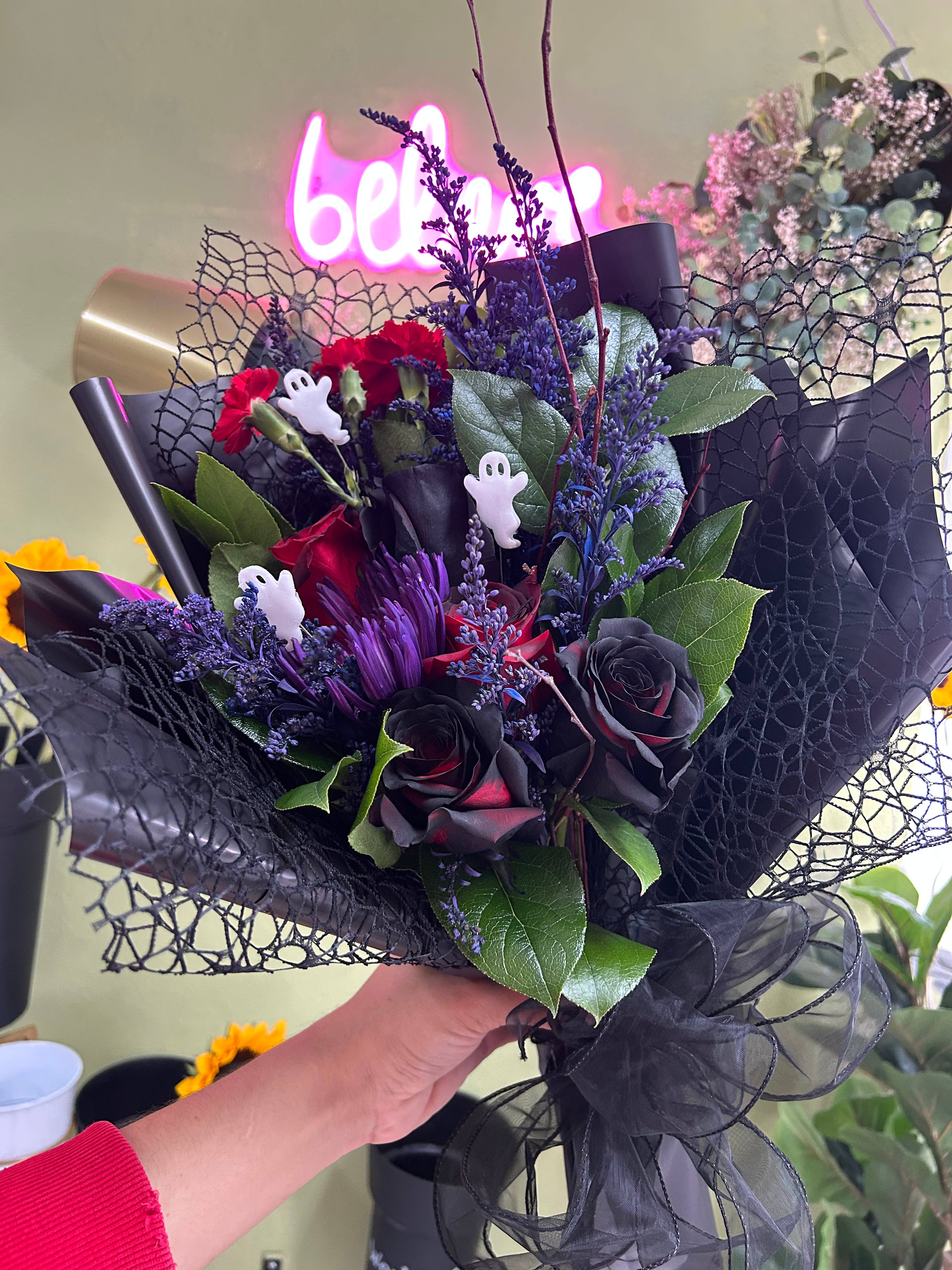 Ghosty Garden Bouquet