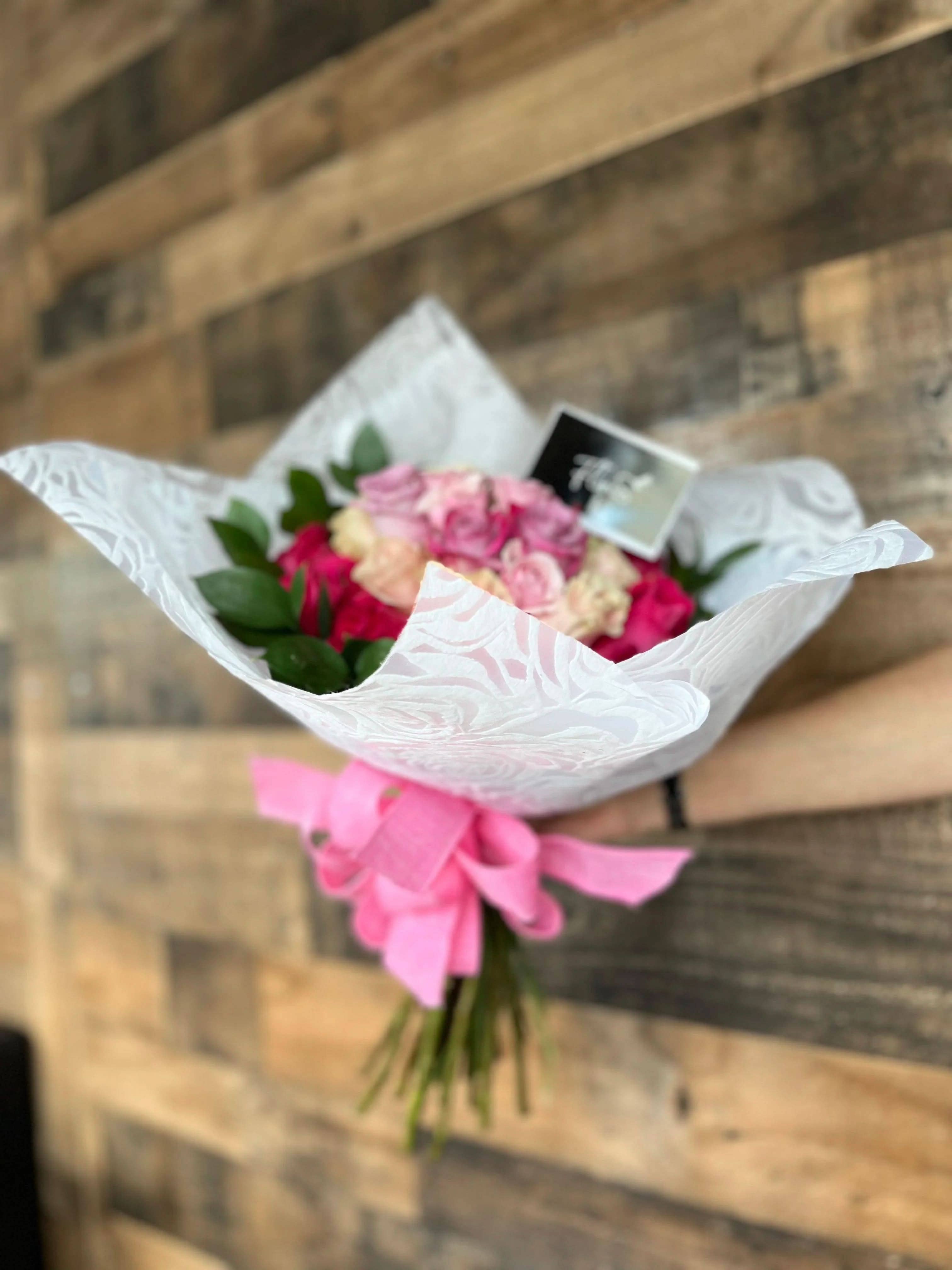 Rose Bouquet (20) - FLOVERS Flower Shop